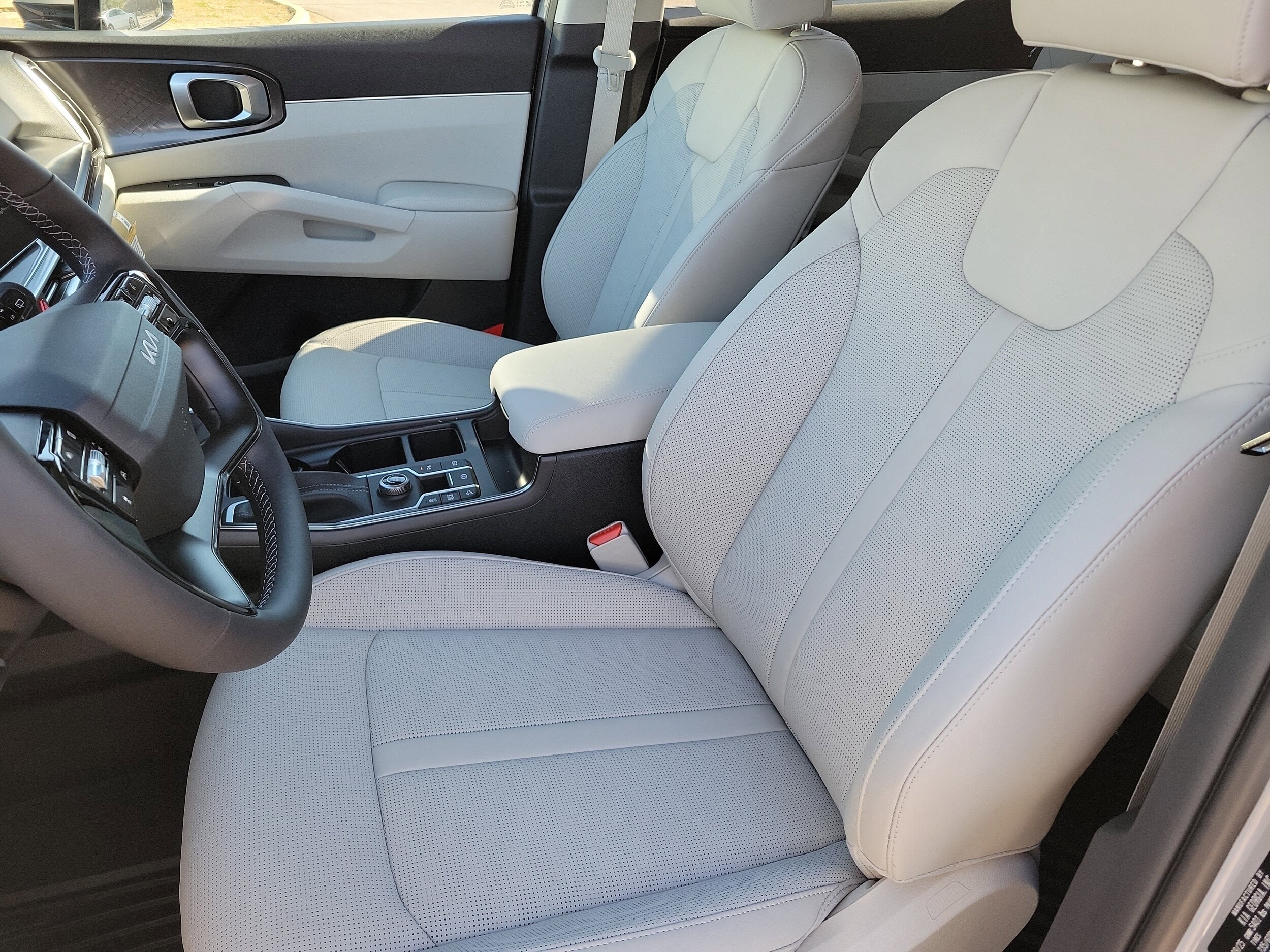 2026 Kia Sorento S photo 4