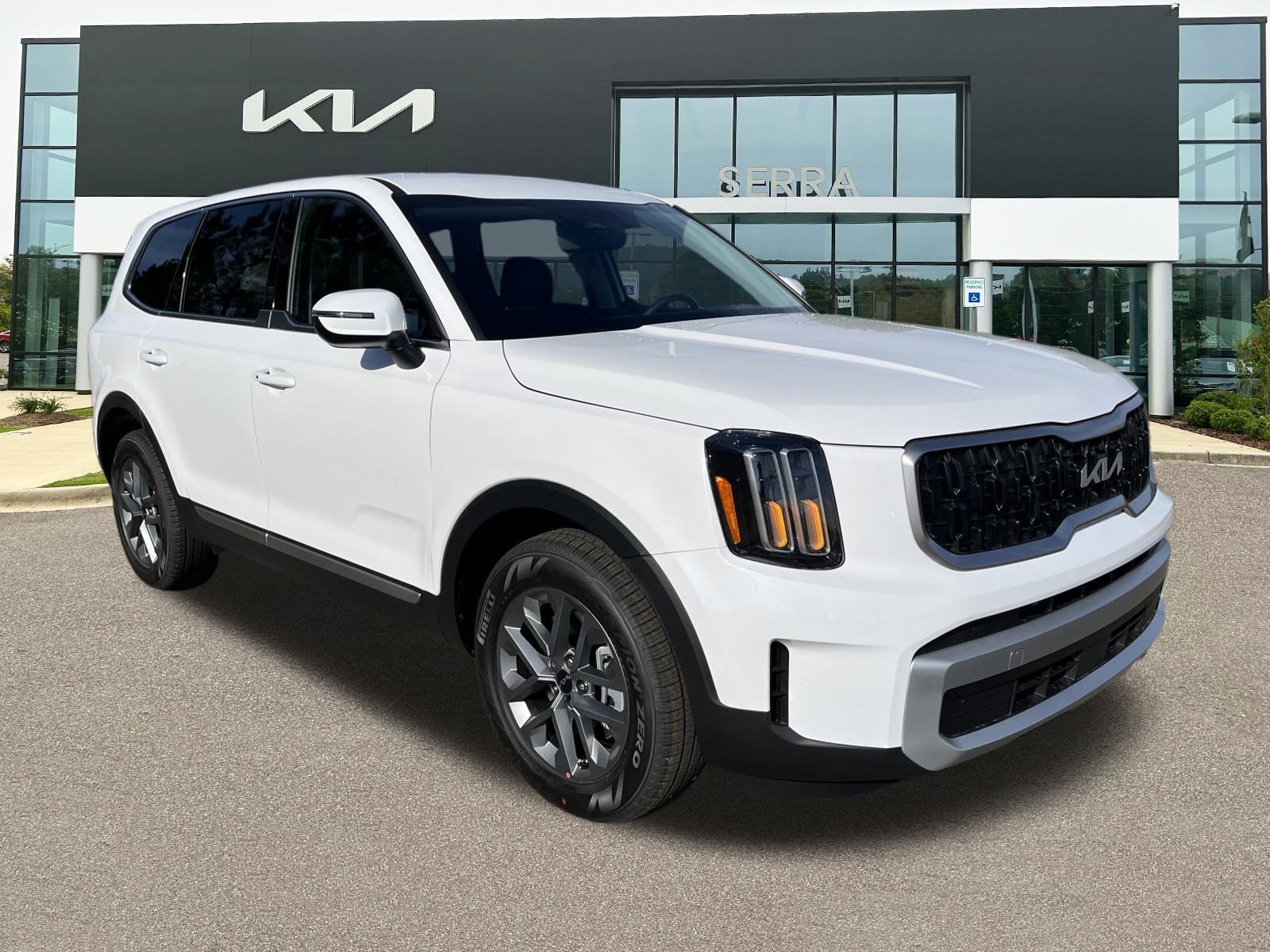 2025 Kia Telluride LX's photo