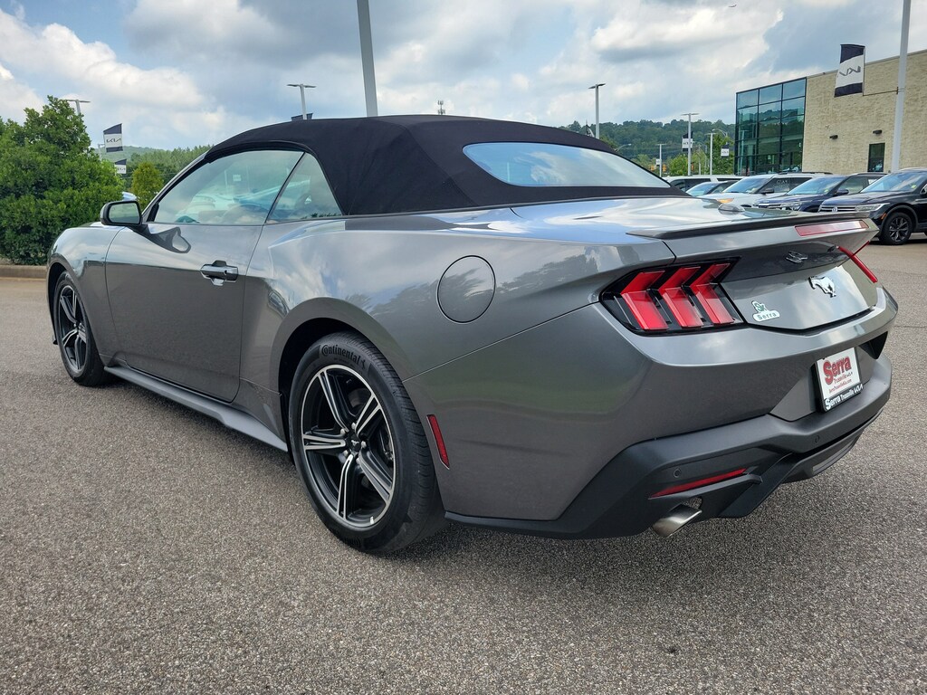 Used 2025 Ford Mustang Convertible