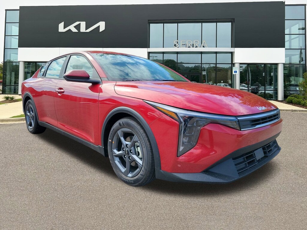 New 2025 Kia K4 LXS Sedan