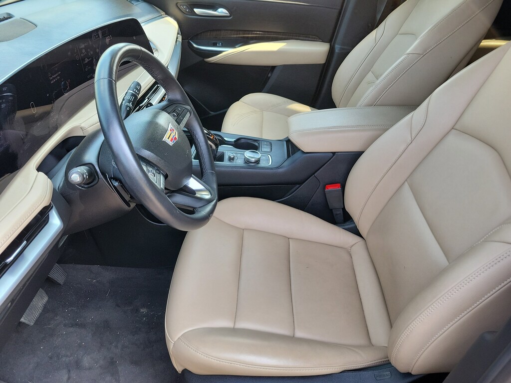 Used 2025 CADILLAC XT4 Premium Luxury SUV