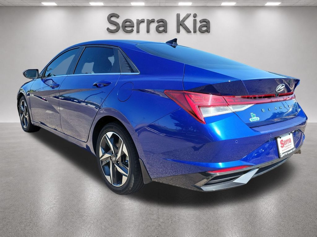 Used 2023 Hyundai Elantra Limited Sedan