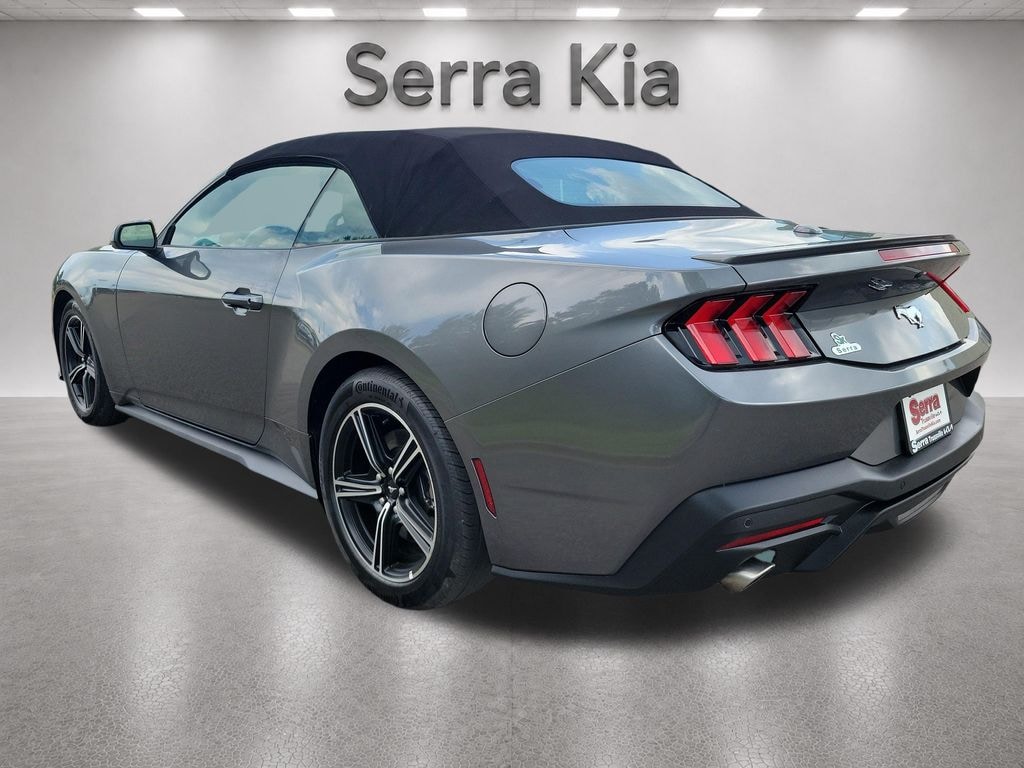 Used 2025 Ford Mustang Convertible