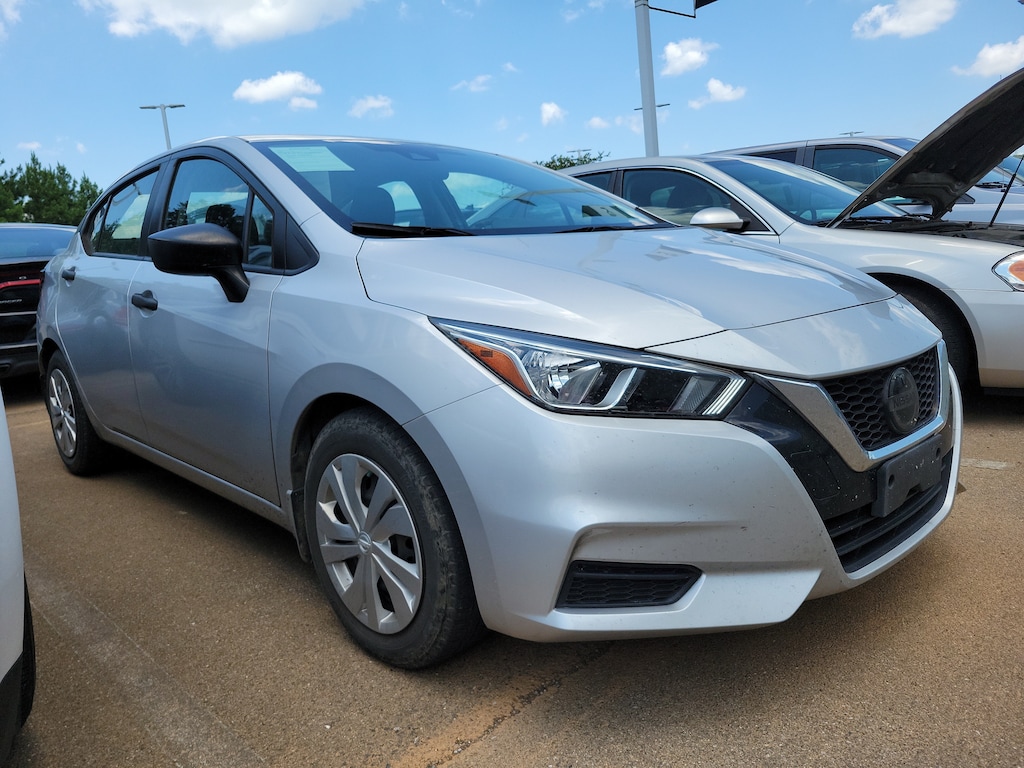Used 2020 Nissan Versa 1.6 S Sedan