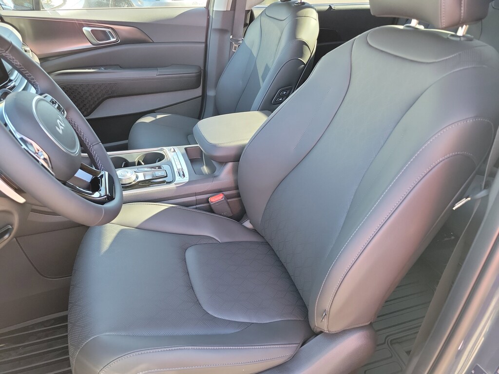 New 2026 Kia Carnival Hybrid SX Van Passenger Van