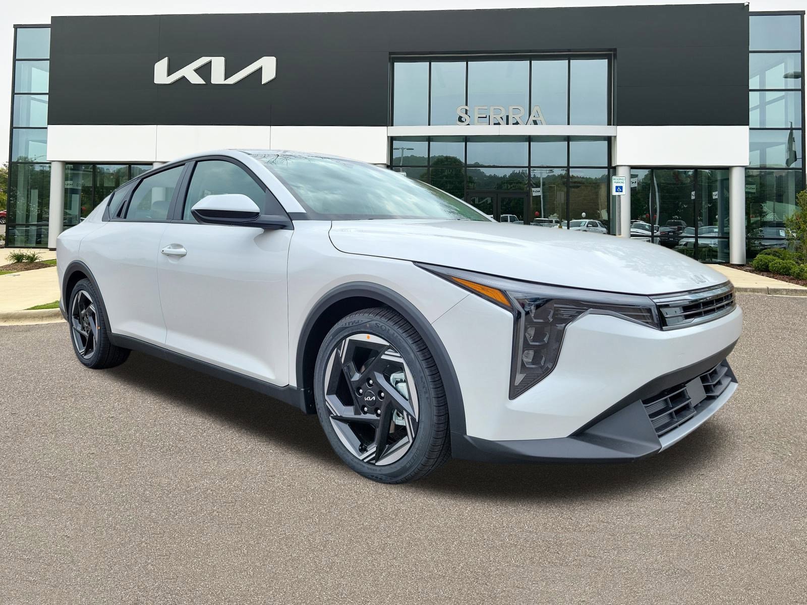 2025 Kia K4 EX's photo