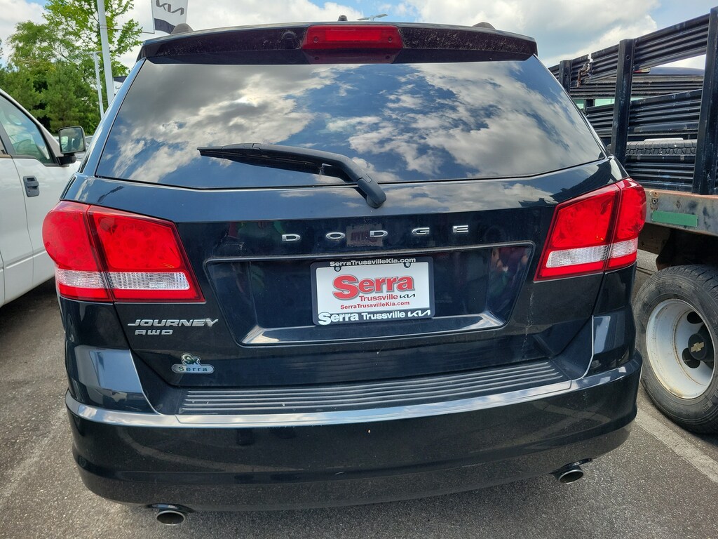 Used 2017 Dodge Journey SE SUV