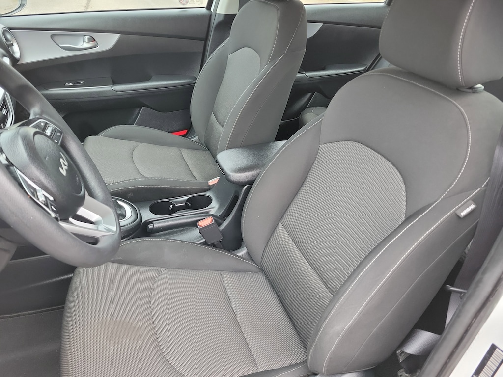 Used 2024 Kia Forte LXS Sedan