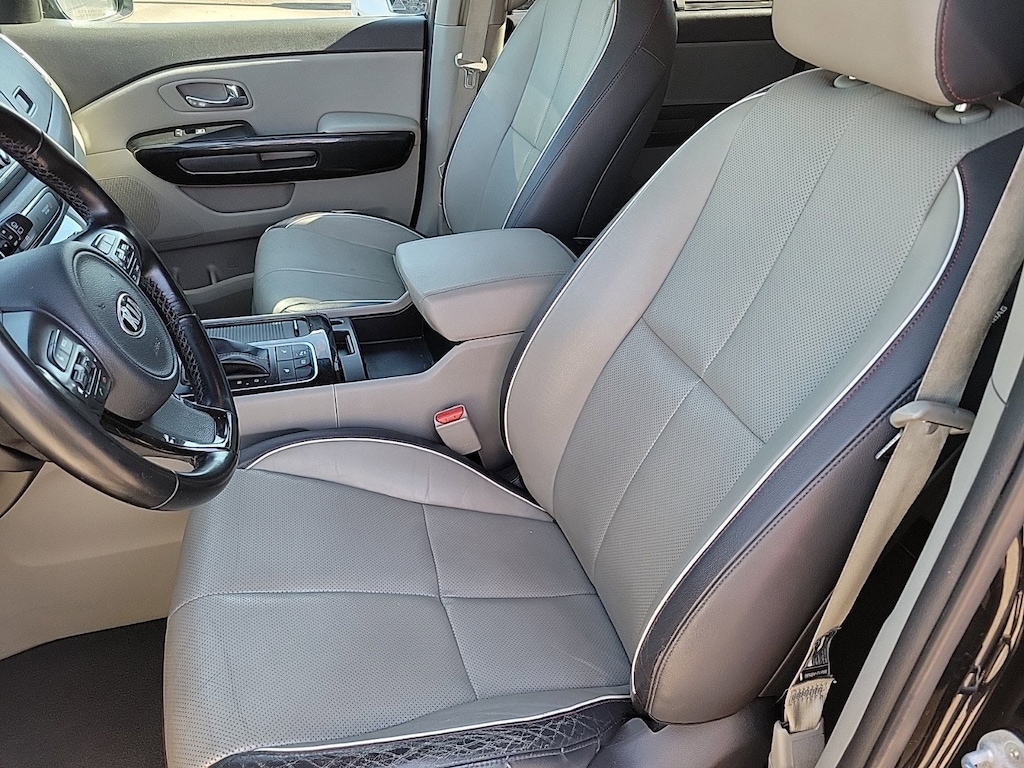 Used 2015 Kia Sedona EX FWD Van