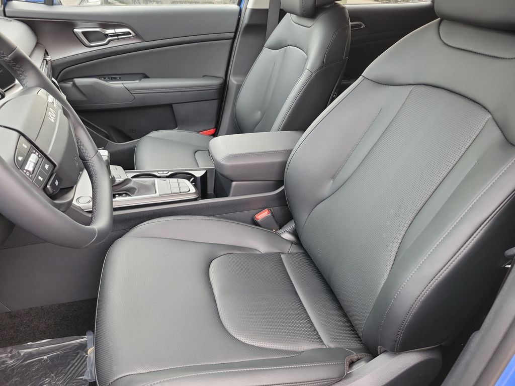 2026 Kia Sportage EX - Photo 10