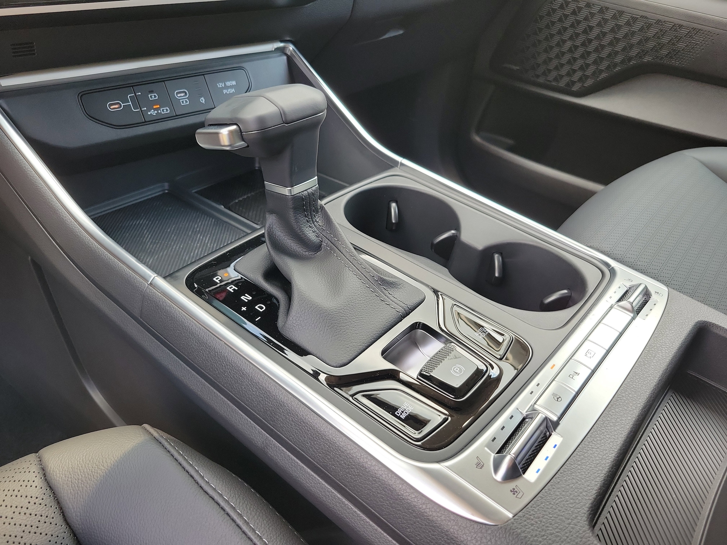 2026 Kia Carnival SX Prestige - Photo 15