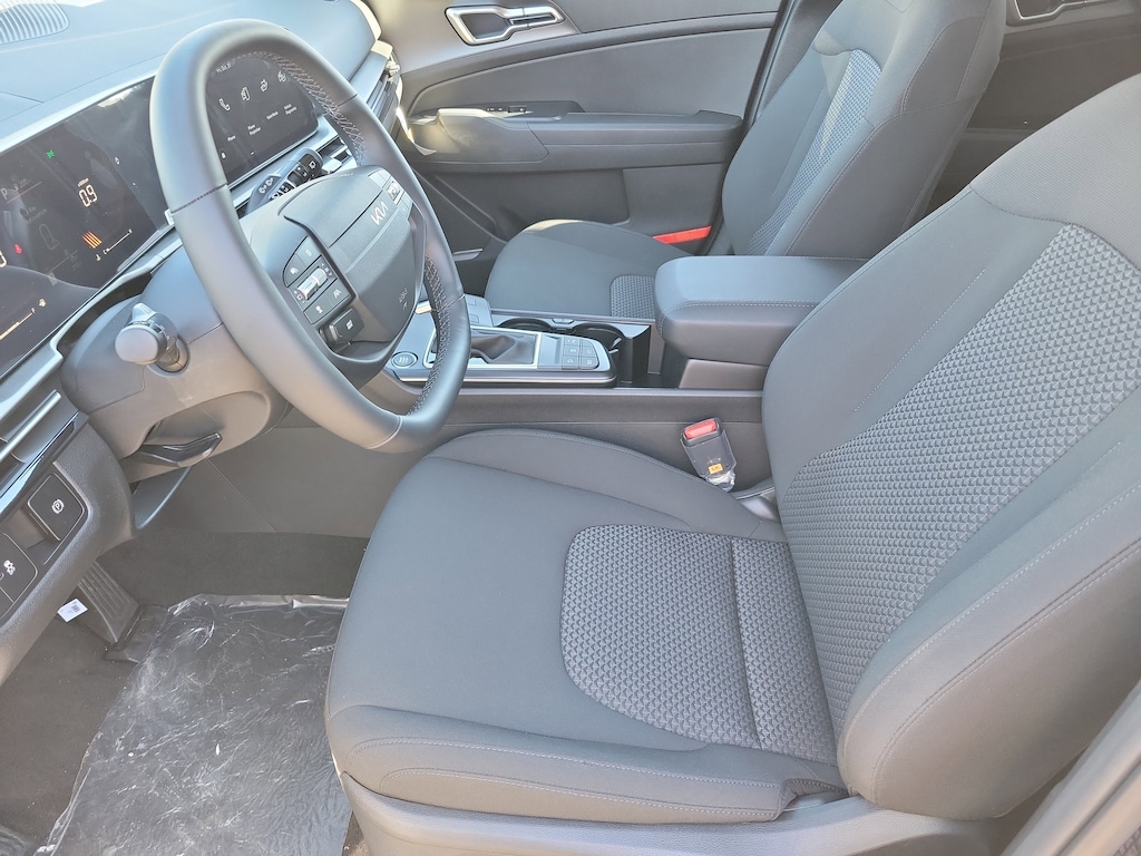 New 2026 Kia Sportage LX SUV