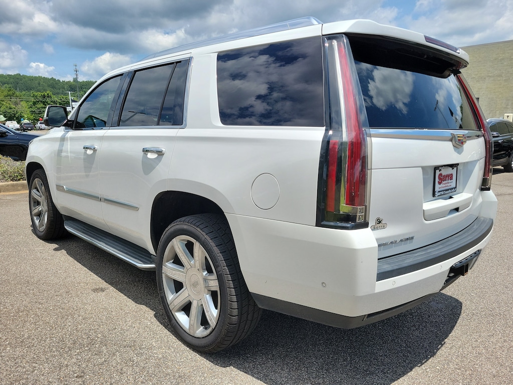 Used 2018 CADILLAC Escalade Luxury SUV
