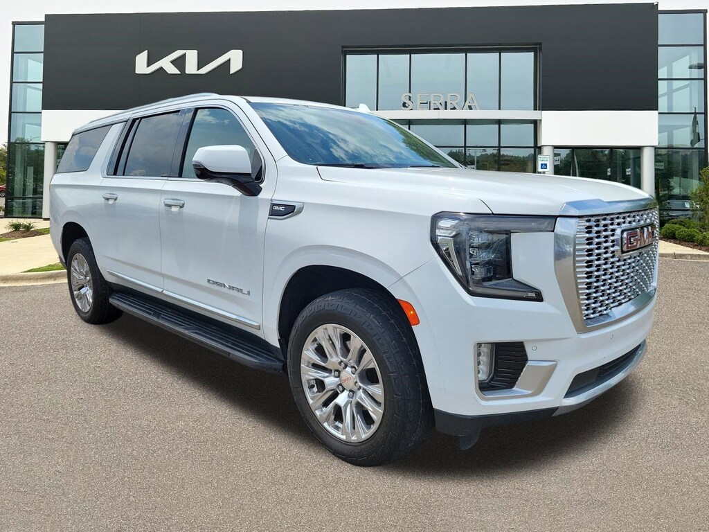 Used 2021 GMC Yukon XL Denali SUV
