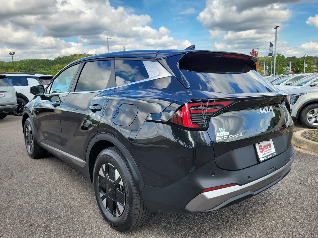 Used 2027 Kia Sportage Hybrid LX SUV