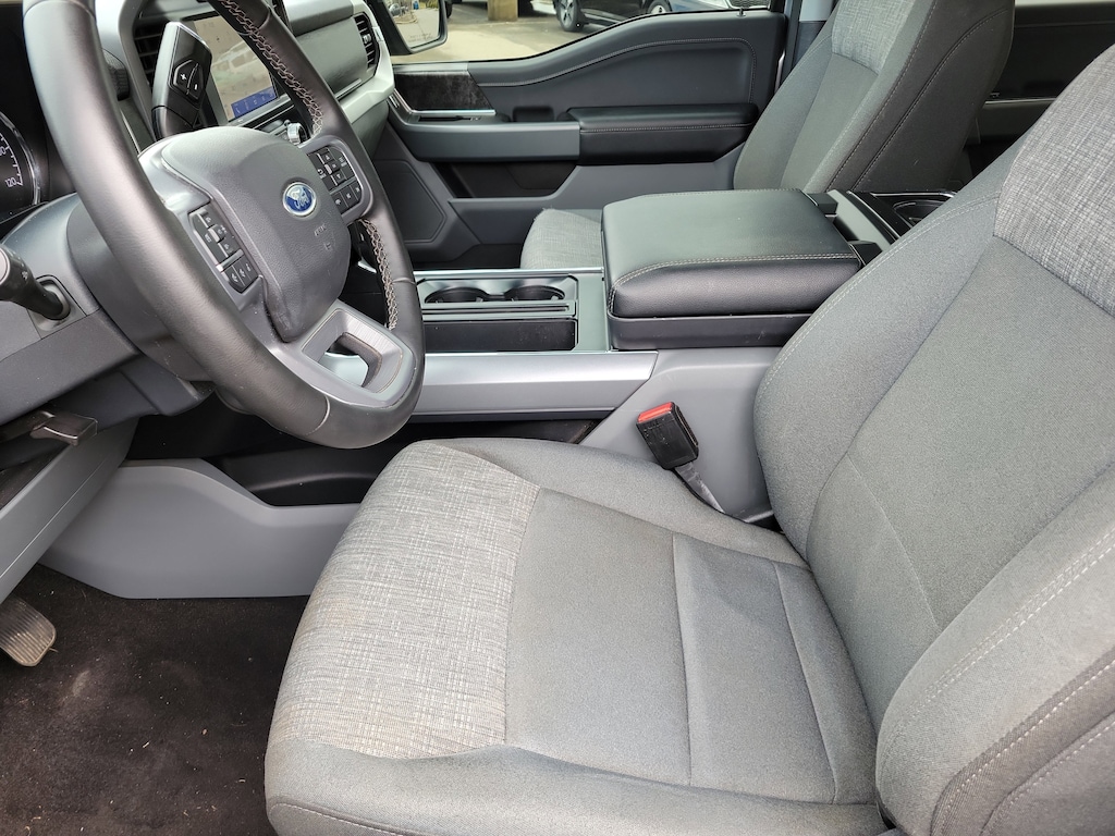 Used 2023 Ford F-150 XLT Truck SuperCrew Cab