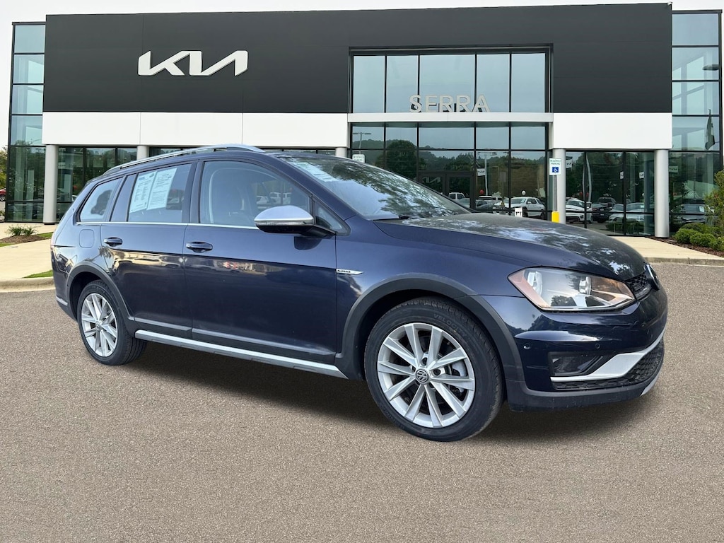 Used 2017 Volkswagen Golf Alltrack TSI SE 4MOTION Wagon