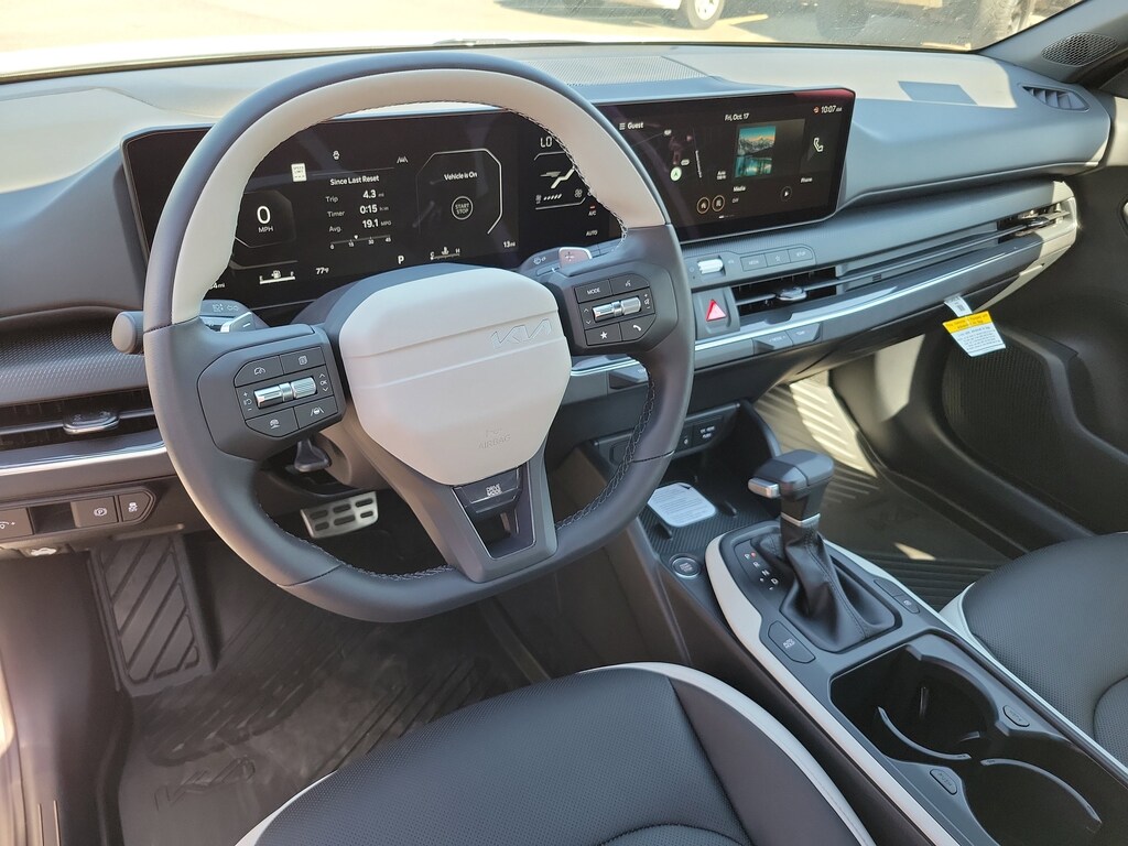 New 2025 Kia K4 GT-Line Turbo Sedan