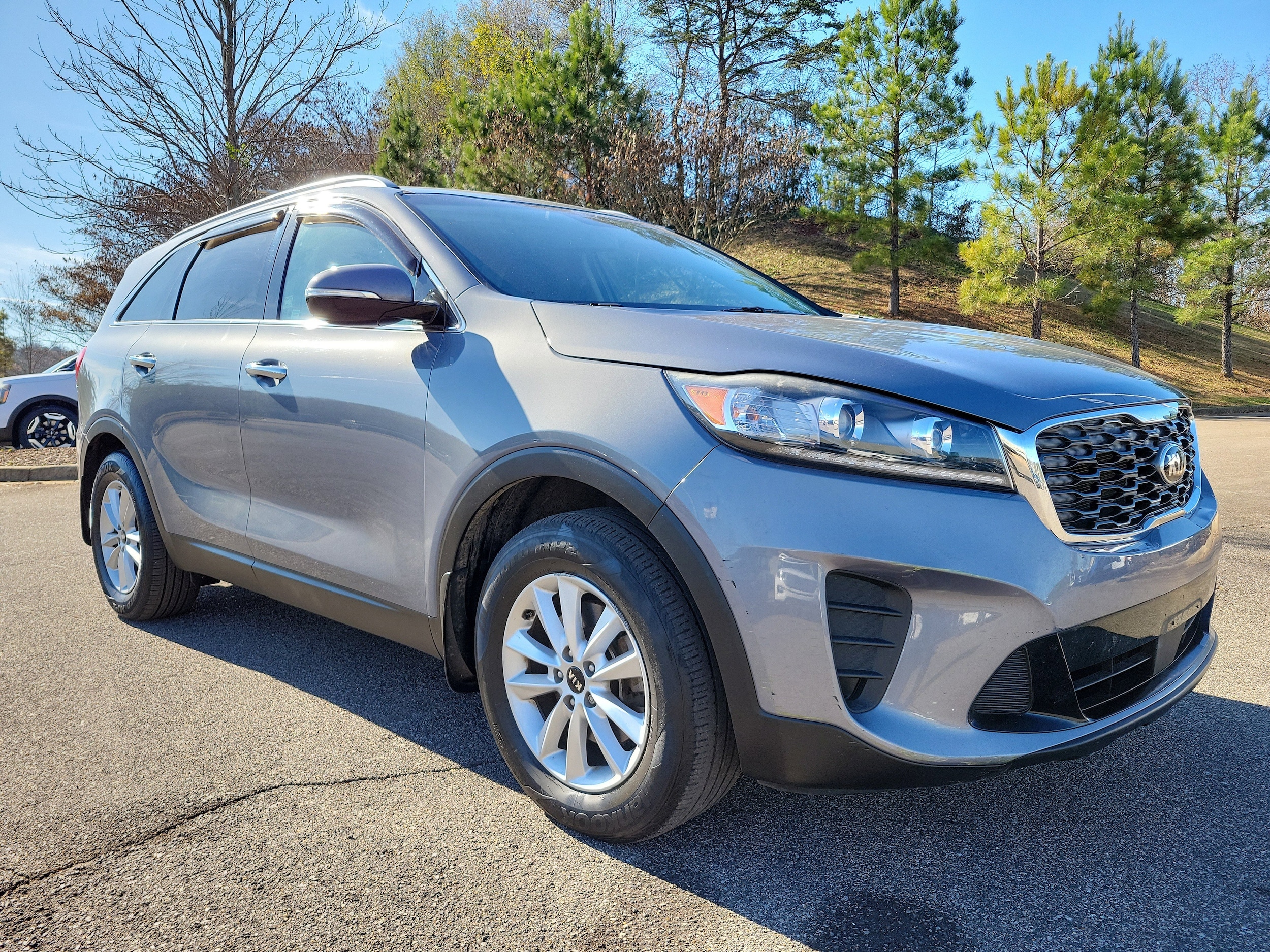 2020 Kia Sorento LX's photo
