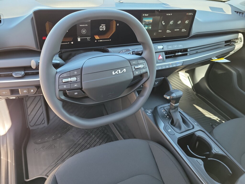 New 2026 Kia K4 LXS Sedan