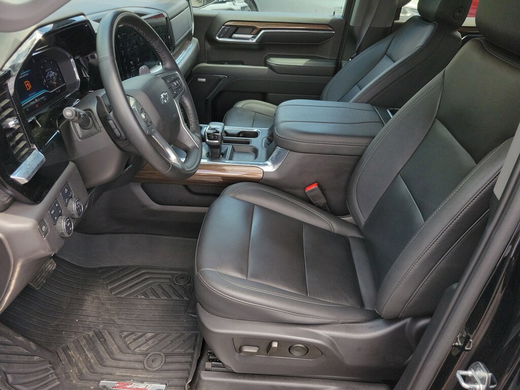 Used 2023 Chevrolet Silverado 1500 LT Trail Boss Truck Crew Cab