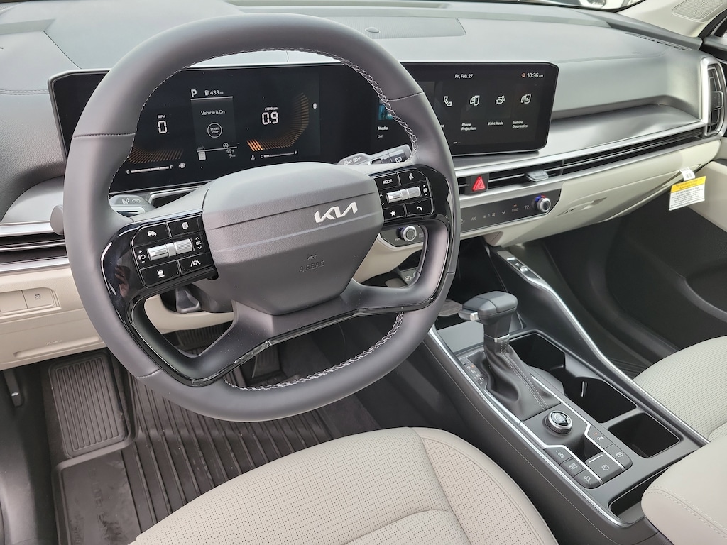 New 2026 Kia Sorento S SUV