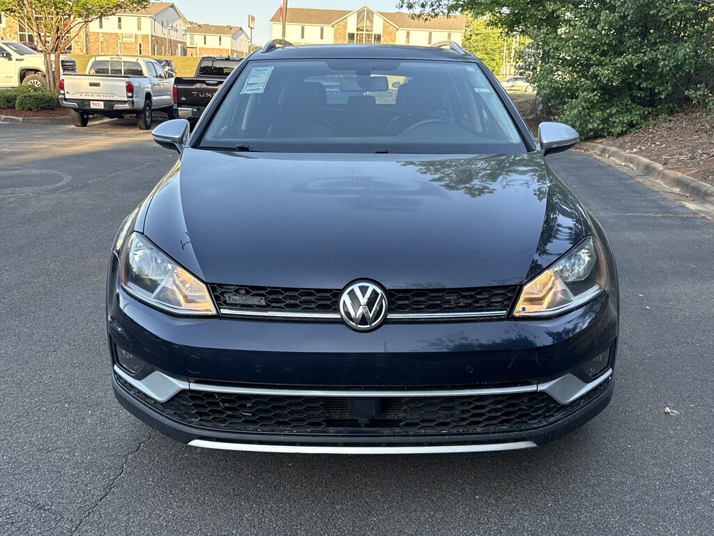 Used 2017 Volkswagen Golf Alltrack TSI SE 4MOTION Wagon