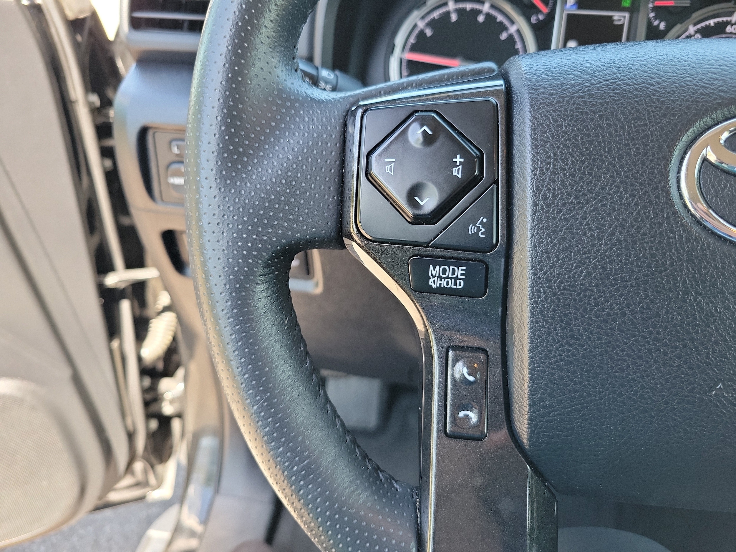 2024 Toyota 4Runner TRD Off-Road - Photo 22