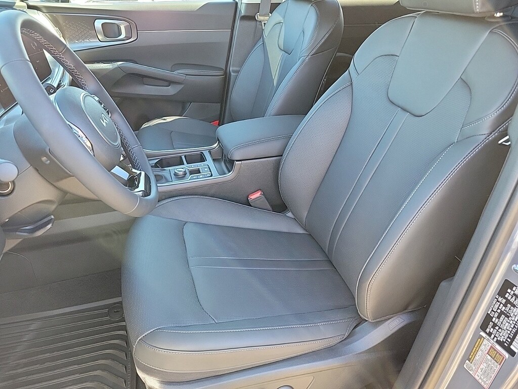 New 2025 Kia Sorento S SUV