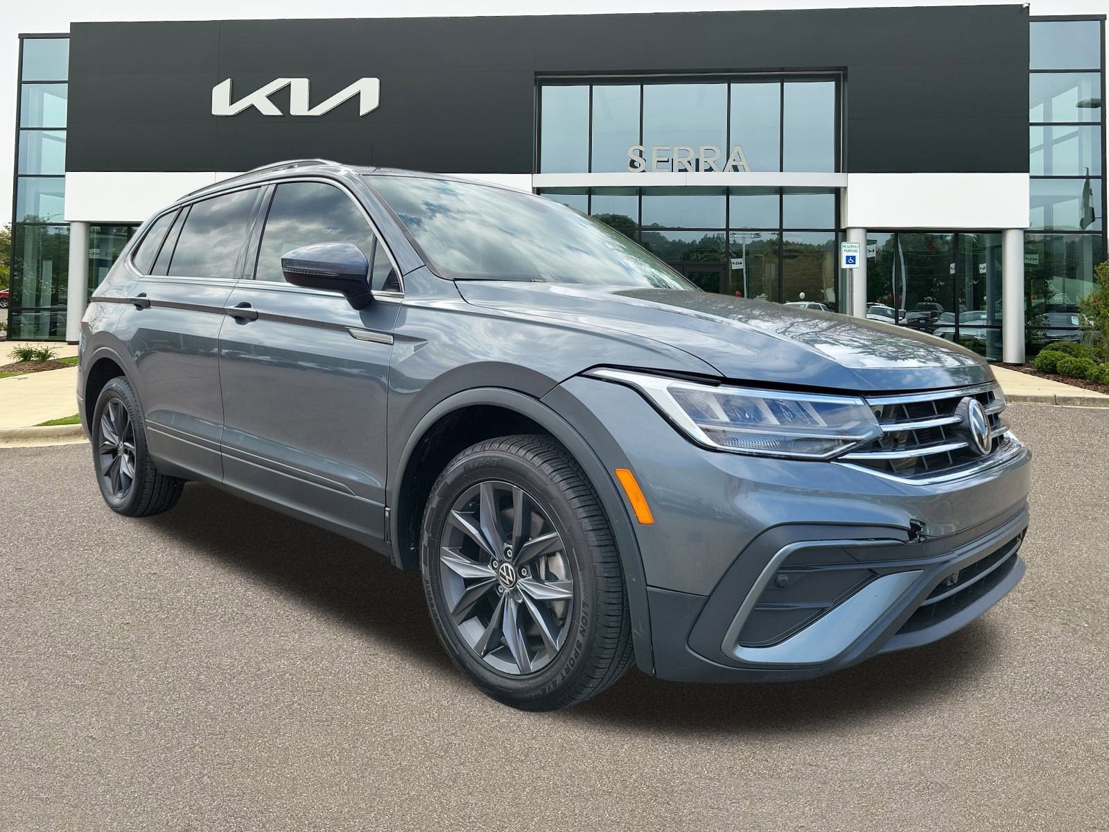 2023 Volkswagen Tiguan SE