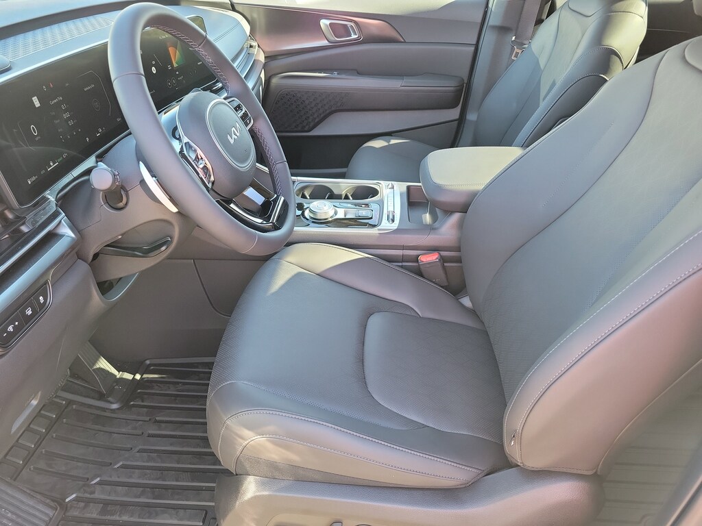 New 2026 Kia Carnival Hybrid SX Van Passenger Van