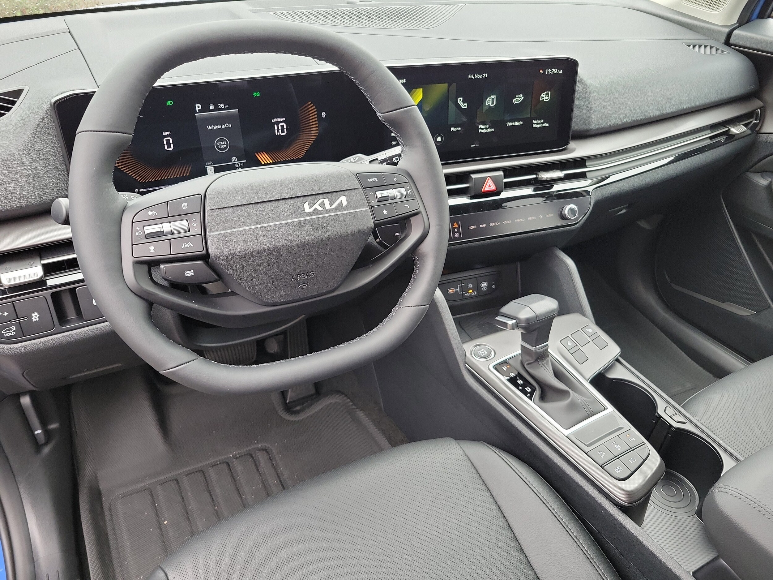 2026 Kia Sportage EX photo 2