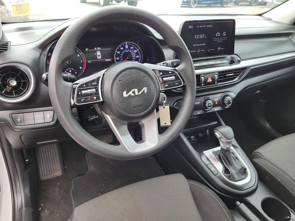 Used 2024 Kia Forte LXS Sedan