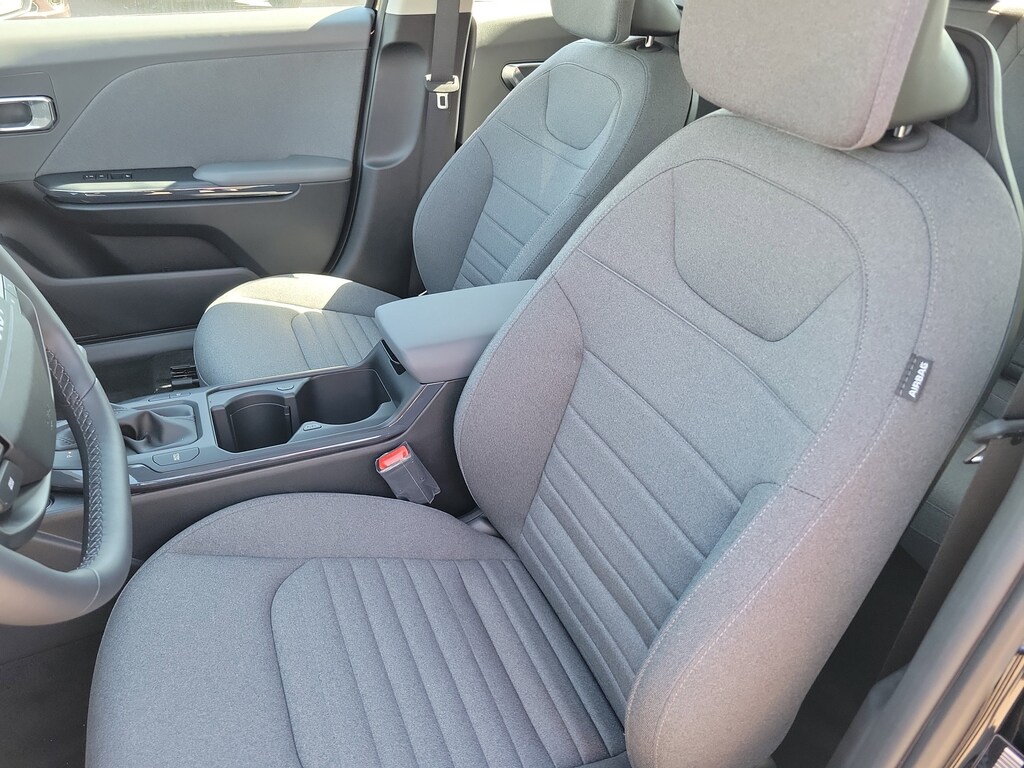 New 2025 Kia K4 EX Sedan