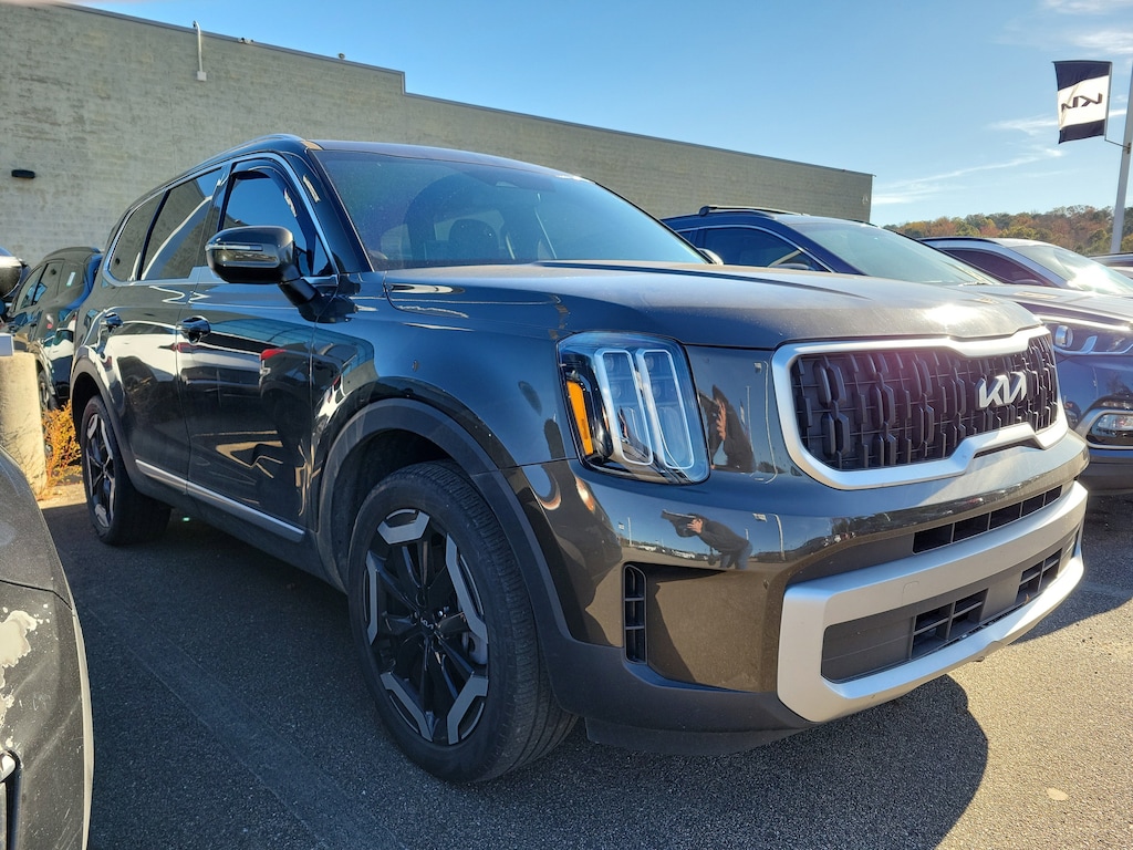 Used 2023 Kia Telluride EX SUV