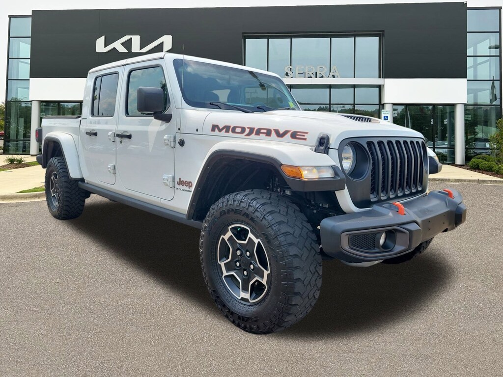 Used 2023 Jeep Gladiator Mojave Truck Crew Cab