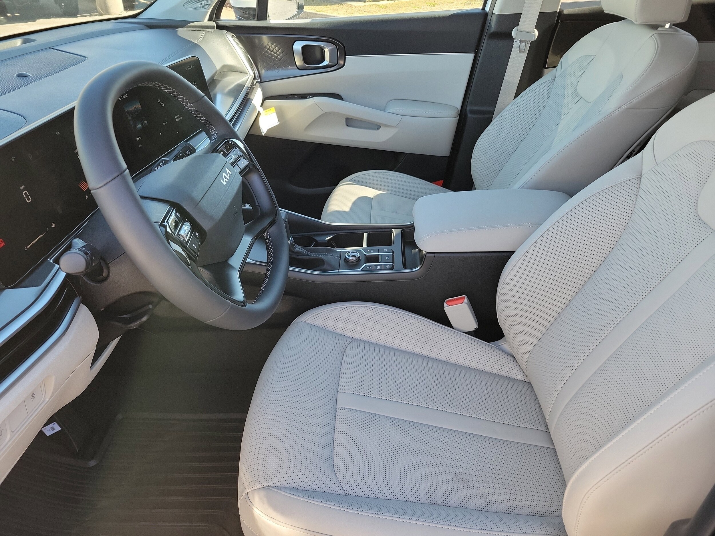 2026 Kia Sorento S photo 2