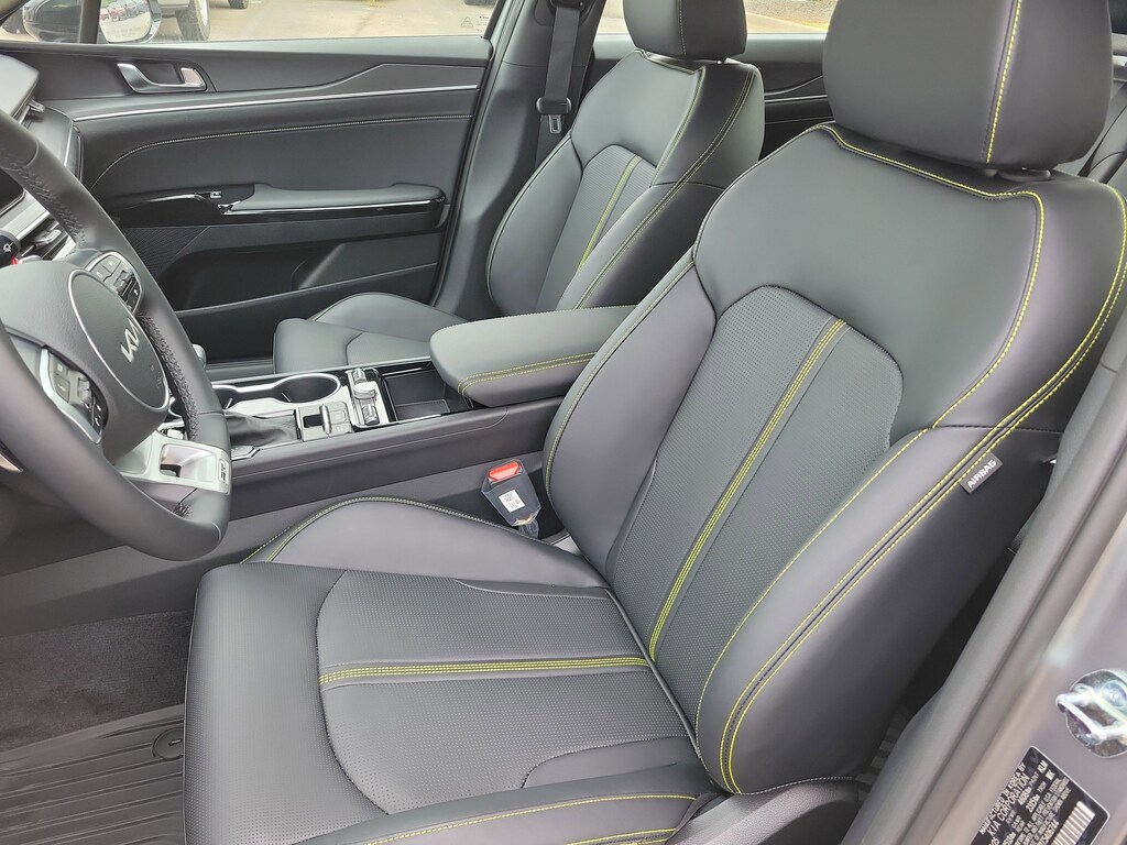 New 2026 Kia K5 GT Sedan