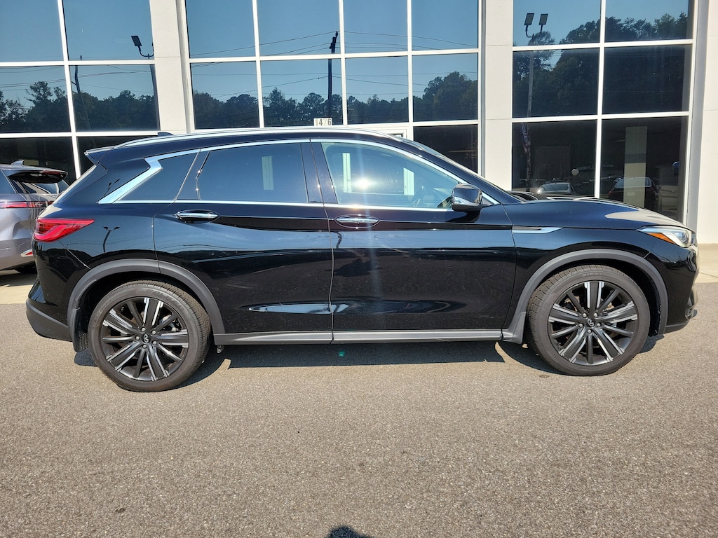 Used 2021 INFINITI QX50 LUXE SUV