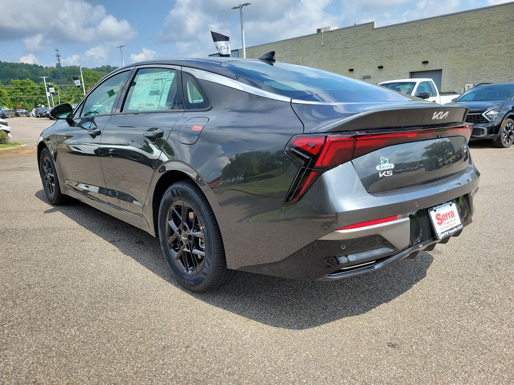 2026 Kia K5 LXS - Photo 3