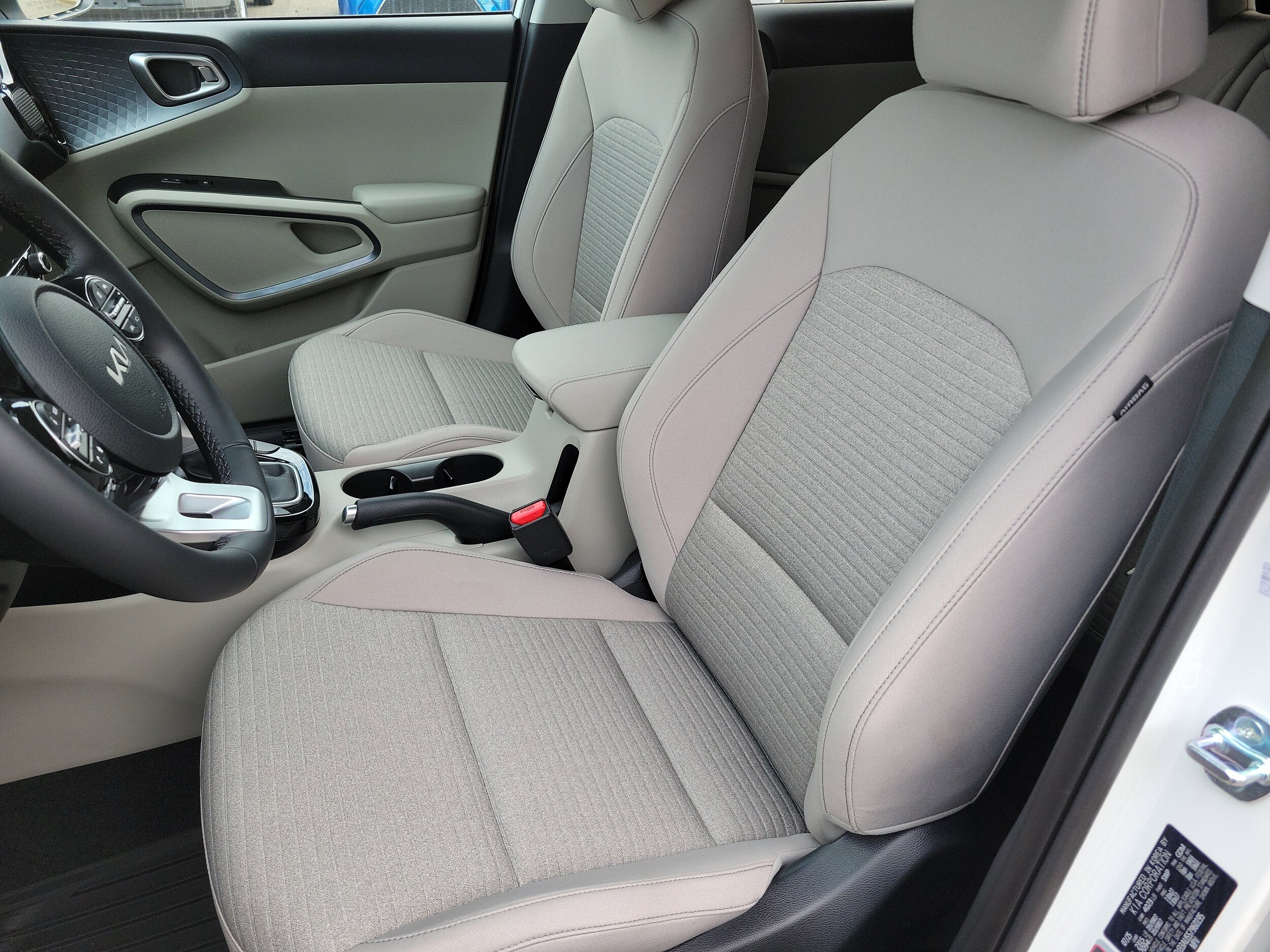 2025 Kia Soul EX photo 3