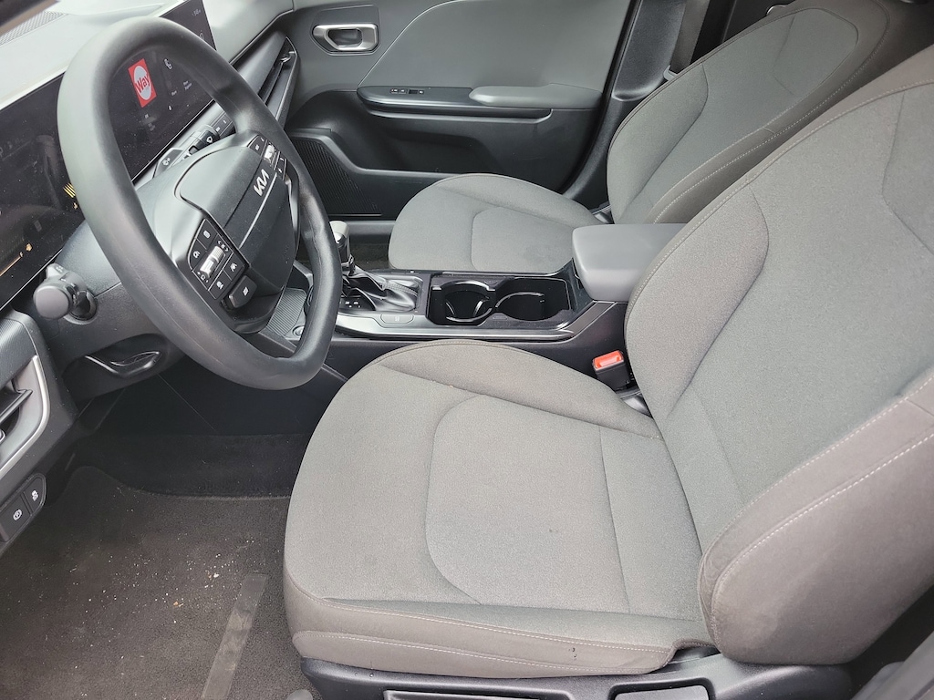 Used 2025 Kia K4 LXS Sedan