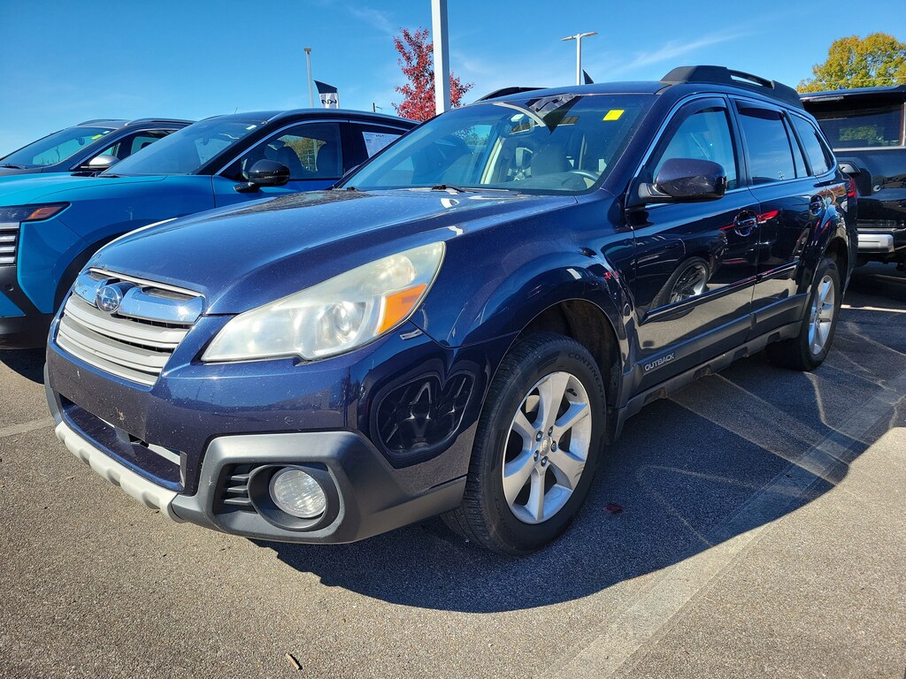 Used 2014 Subaru Outback 2.5i Limited (CVT) SUV