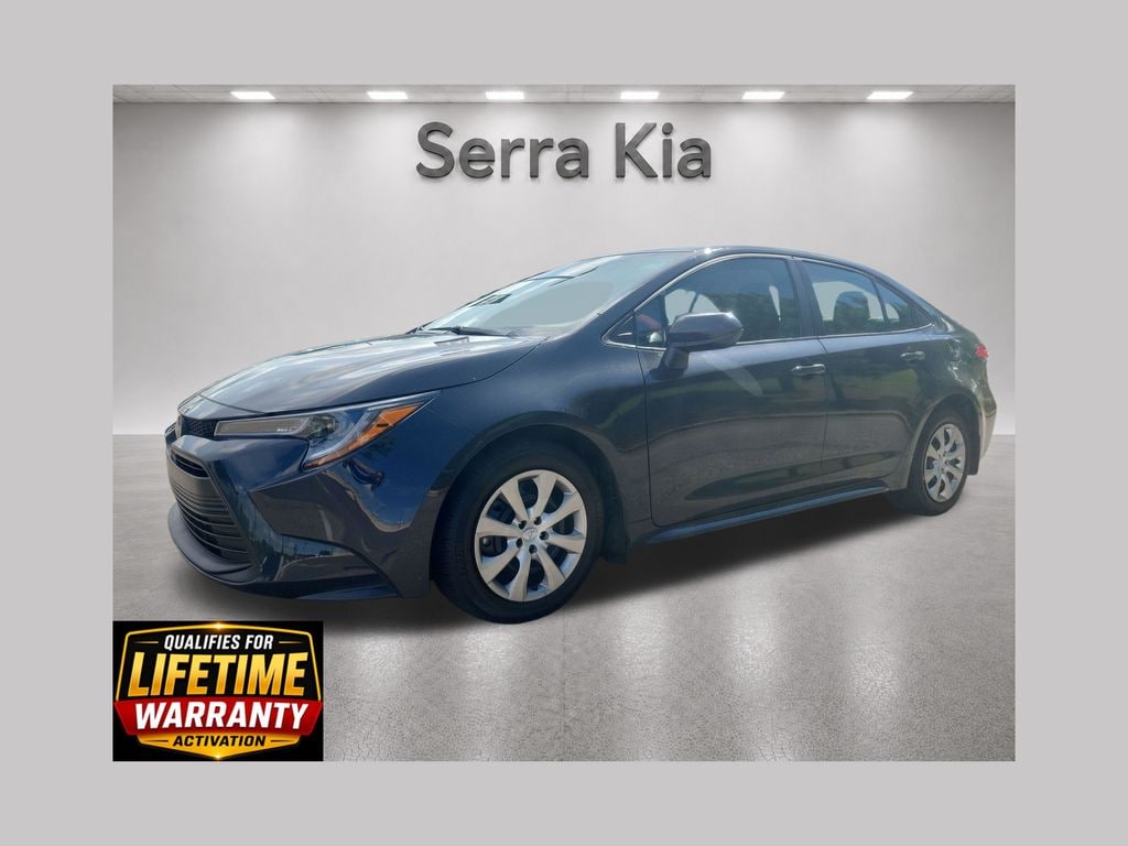 Used 2025 Toyota Corolla LE Sedan