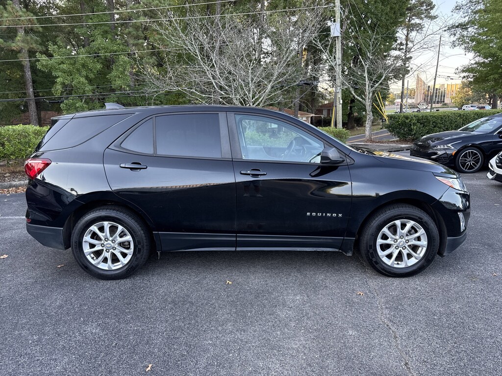 Used 2020 Chevrolet Equinox LS w/1LS SUV