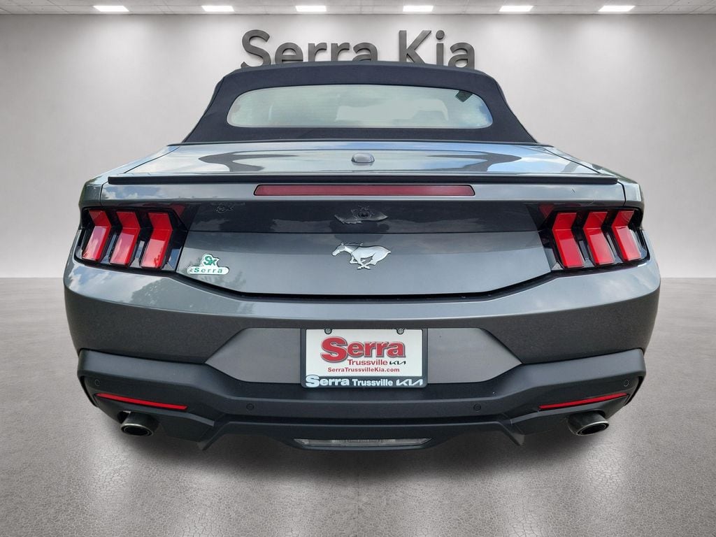 Used 2025 Ford Mustang Convertible