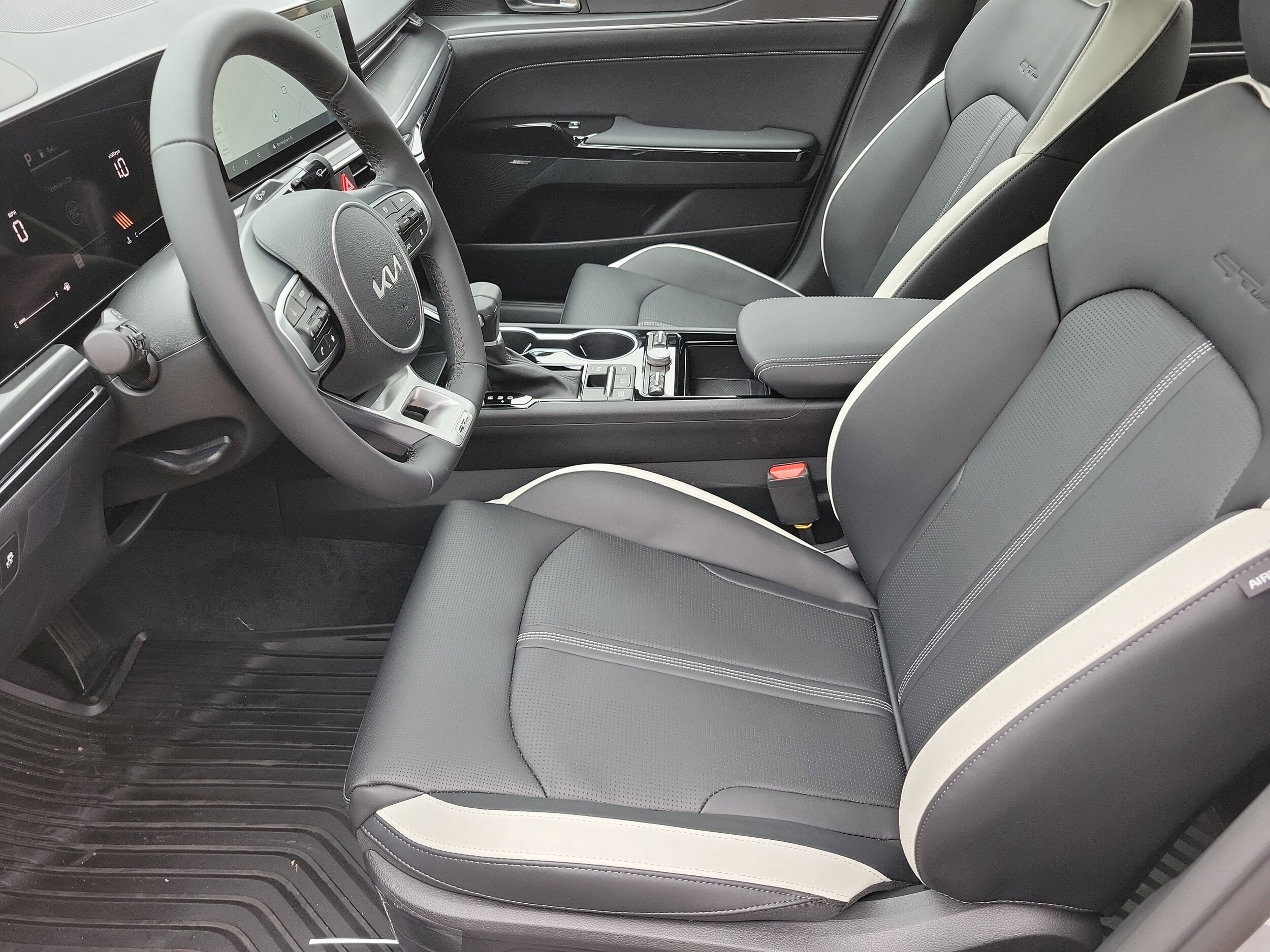 2026 Kia K5 GT-Line photo 3