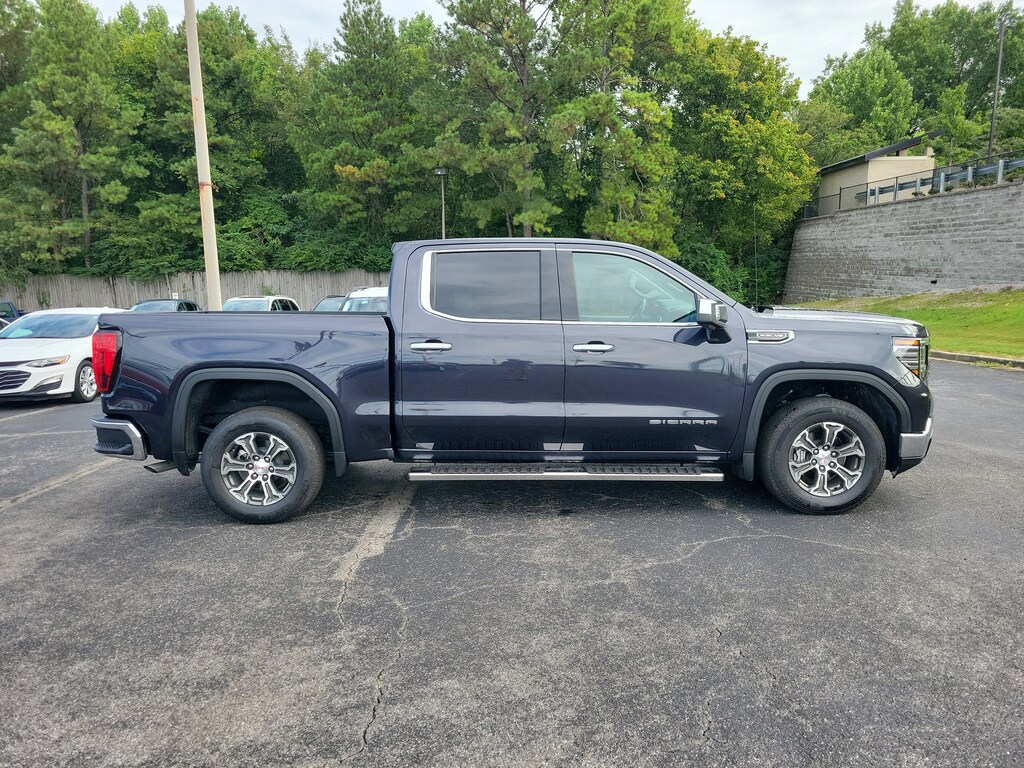Used 2025 GMC Sierra 1500 SLT Truck Crew Cab