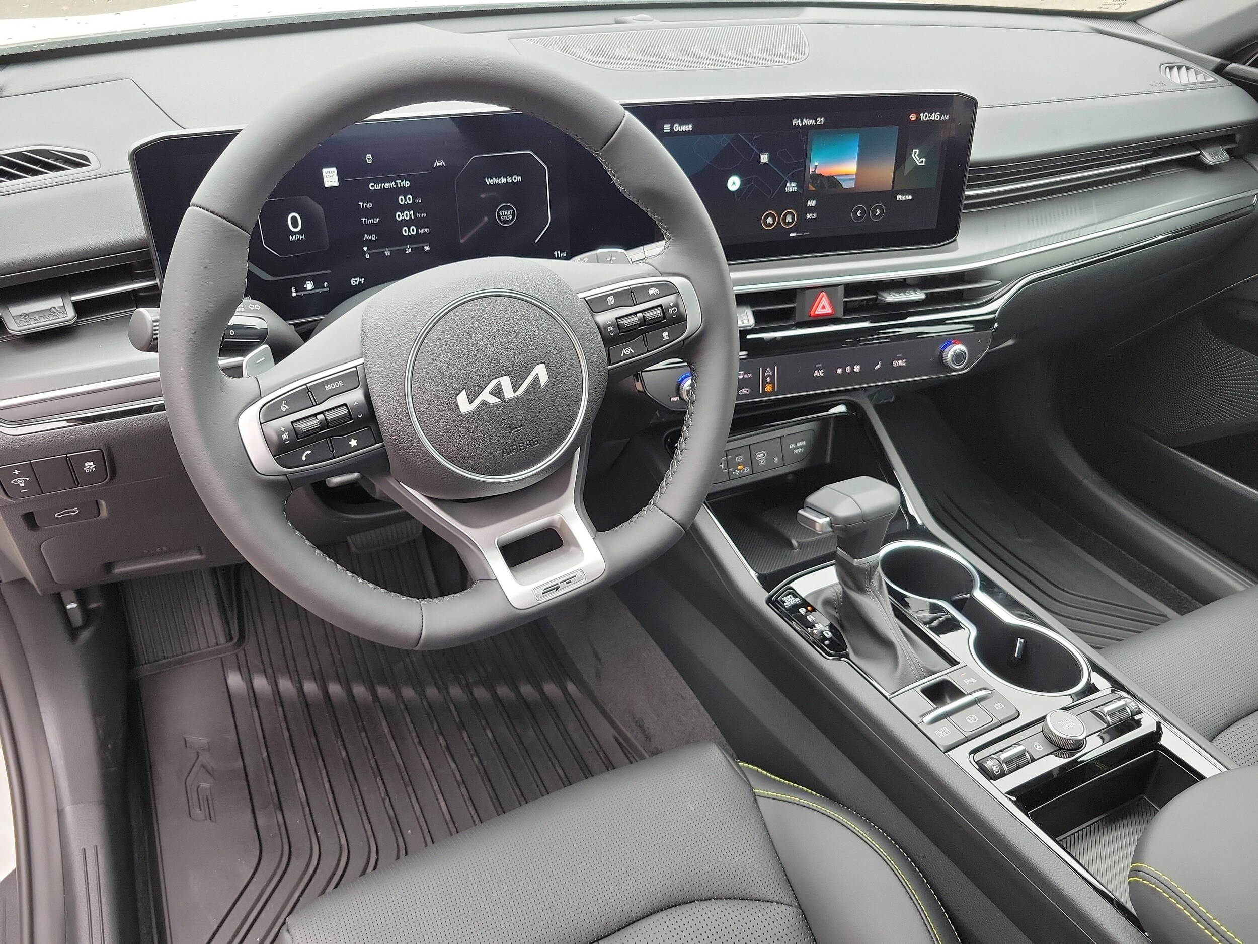 2026 Kia K5 GT photo 2