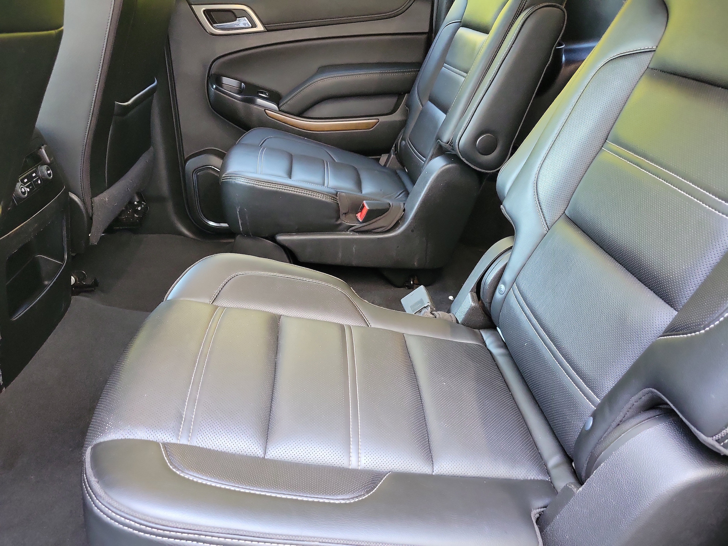 2020 GMC Yukon XL Denali - Photo 7